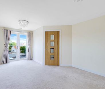 2 bedroom retirement property to rent - Photo 2