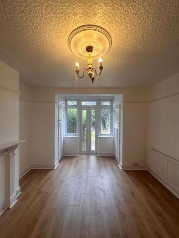 4 bedroom semi-detached house to rent - Photo 2