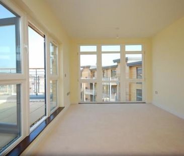 1 Bed Penthouse, Limehouse Lodge, E5 - Photo 1