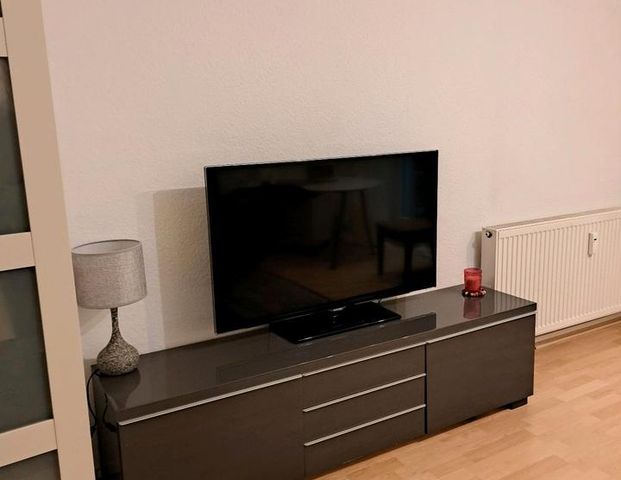 NACHMIETER GESUCHT für 2 Zi. WHG im Nordend - Foto 1