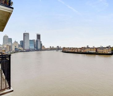 Victoria Wharf, London E14 - Photo 1