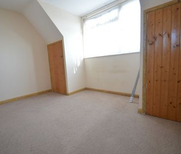 Berners Close, Slough, Berkshire,SL1 - Photo 2