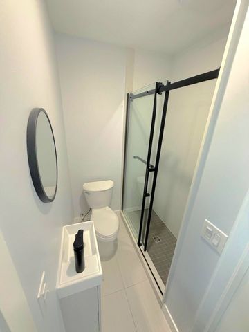 For Lease - 984 Ossington Avenue Unit# Laneway Suite, Toronto, Ontario - Photo 4