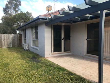 6 Rushton Court, Merrimac QLD 4226 - House For Rent | Domain - Photo 5