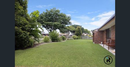 Spacious Family Home in Prime Bracken Ridge Location – 30 Tralee Street - Photo 4