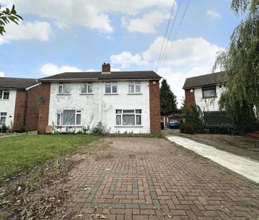 3 bedroom semi-detached house to rent - Photo 2