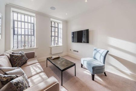 Palace Wharf, Rainville Road, Hammersmith, London, W6 - Photo 2