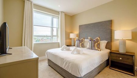 Circus Apartments, Canary Wharf - Photo 4