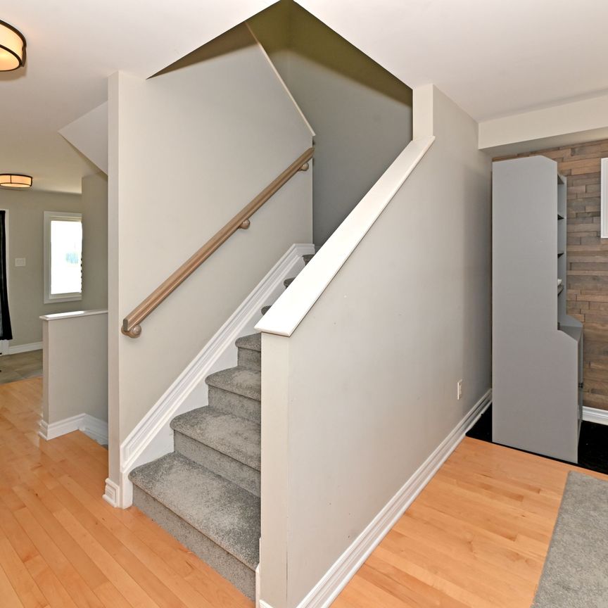 For Lease - 501 Paine Avenue, Kanata, Ontario - Photo 1