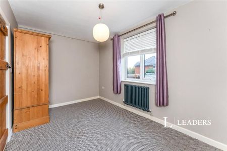 2 bedroom semi-detached house to rent - Photo 3