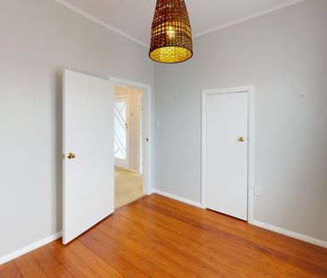 Awapuni - 2 Bedrooms - Photo 6