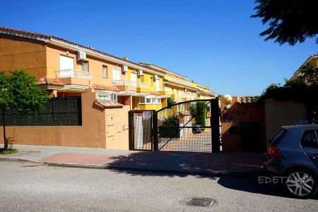 Casa adosada de alquiler en 124, 9, Moncada - Photo 5