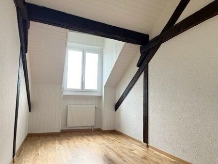 Charmant appartement entièrement rénové de 3 pièces dans les combles - Photo 5