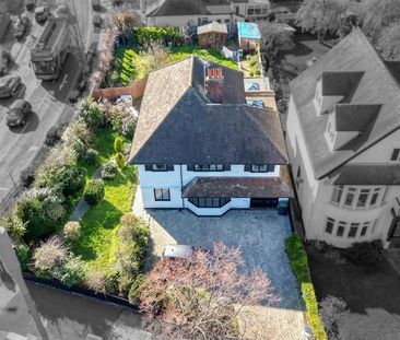 5 bedroom detached house to rent - Photo 2