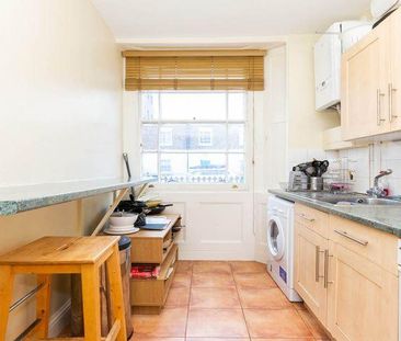 2 bedroom flat to rent - Photo 6