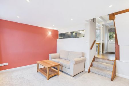 2 bedroom terraced house to rent - Photo 2