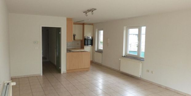 Appartement te huur in Maldegem voor € 800 met 2 slaapkamers - Photo 1