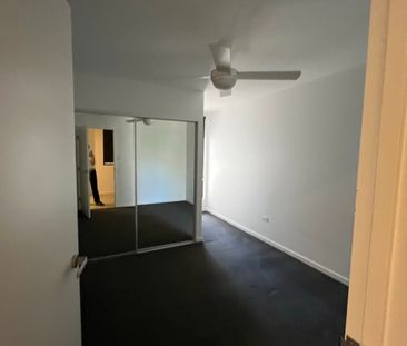 Mount Gravatt East - Photo 1