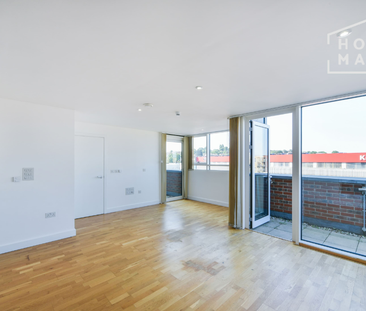 2 bedroom flat to rent - Photo 2