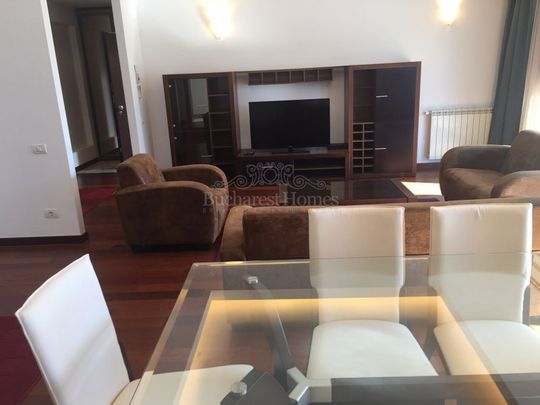 Spacious Two Bedroom Apartment - Primaverii - Fotografie 1