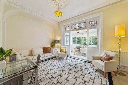 Barton Road - Photo 2