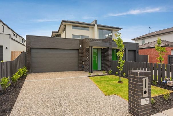 HIGH-CALIBER BAYSIDE LUXURY LIVING! - Photo 1