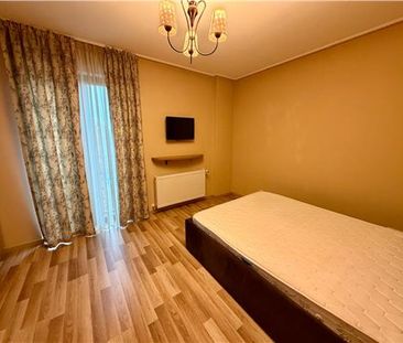 Apartament 3 camere, parcare proprie, in Ploiesti, zona Torcatori. - Fotografie 3