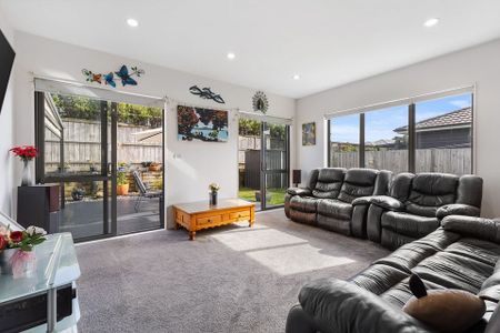Versatile 4 bedroom home great for extended family - Photo 4