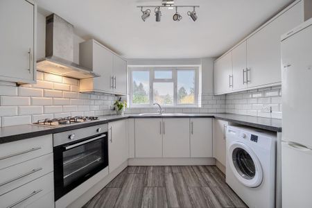 2 bedroom apartment to rent - Photo 4