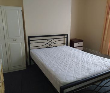 4 bedroom house share to rent - Photo 2