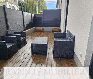 LYON 5e / SAINT JUST BEAU T2 MEUBLE AVEC TERRASSE PRIVEE - Photo 2