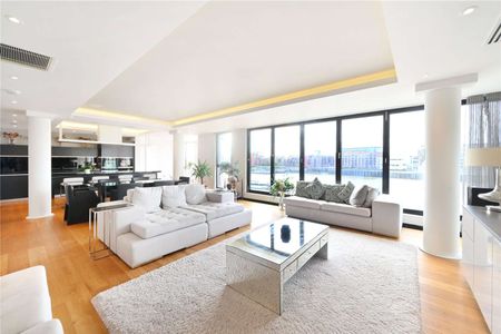 St. Katharines Way, London, E1W 1BE - Photo 3