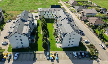 Dlhodobý prenájom dvojizbového bytu s loggiou i parkovaním - Photo 5