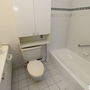 Studio-20, rue Saint-Jean, St-Jean-Baptiste à louer - Photo 3