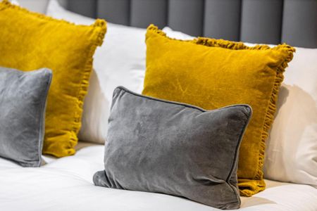 1 bedroom serviced apartment to rent - Photo 4