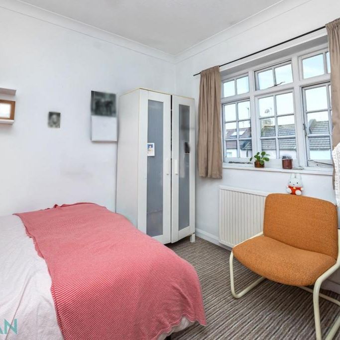 4 bedroom terraced house to rent - Photo 1