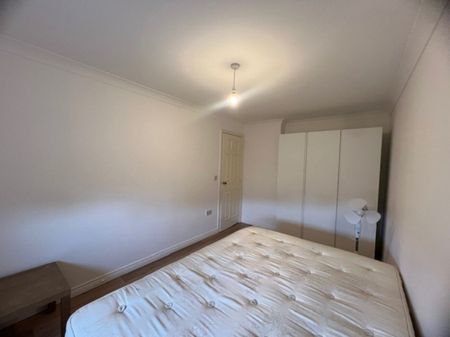 3 bedroom House - THE FERNS, HATFIELD GARDEN VILLAGE - Photo 3