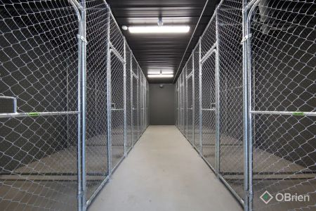 “SPACIOUS MODERN GEM” - Photo 4