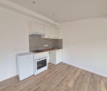 Location Appartement 2 pièces 56m² - Photo 2