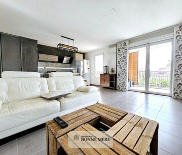 Location Appartement 3 pièces 63m² MARSEILLE 14ème - Photo 2