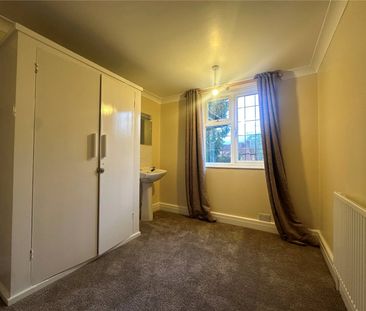 5 bedroom house to rent - Photo 2