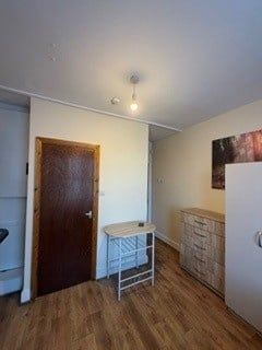 Studio Flat, St. Pauls Road, N17 - Photo 5