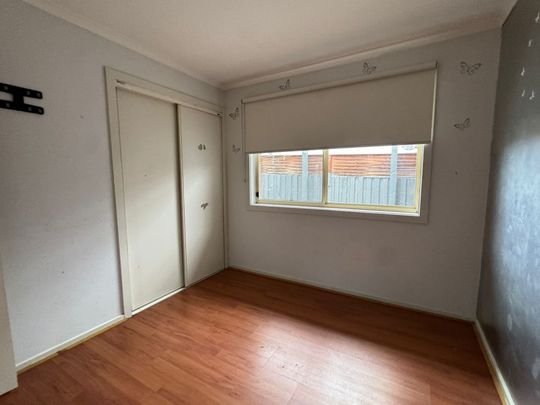 Charming Family Home in Meadow Heights - Photo 1