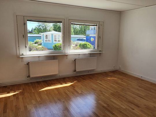 Rönnstigen 21 A - Foto 1