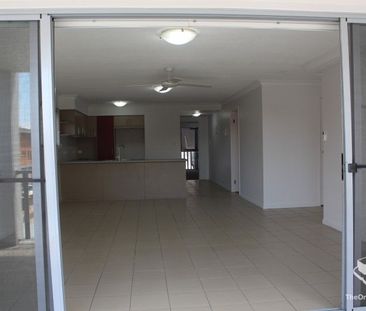 Lovely Unit in a great location - Photo 1