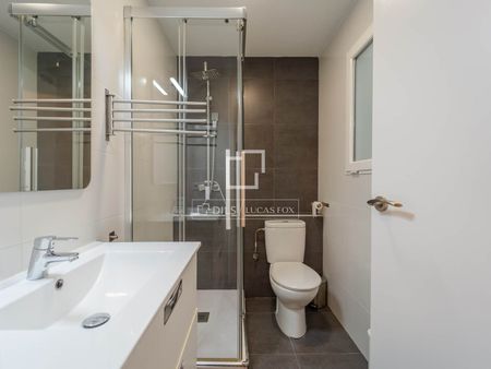 3 Bedroom apartment for rent in Extramurs, Valencia - Photo 5