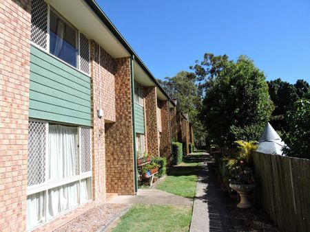 Modern Living - Close to everything! - Photo 2