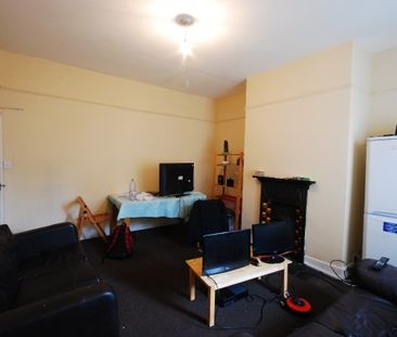 7 Bed - Springbank Road, Sandyford - Photo 3