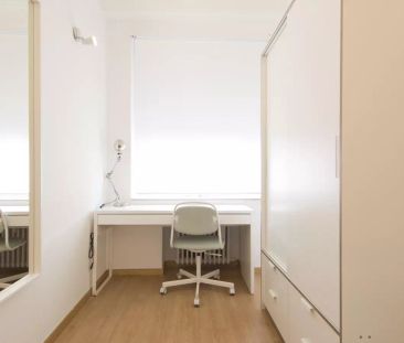 Single Bed in Room in a shared 10-bedroom apartment for rent in Arg... - Photo 6