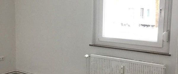 Geräumige 3-Zimmer-Wohnung mit Terrasse in zentraler Lage! - Foto 1